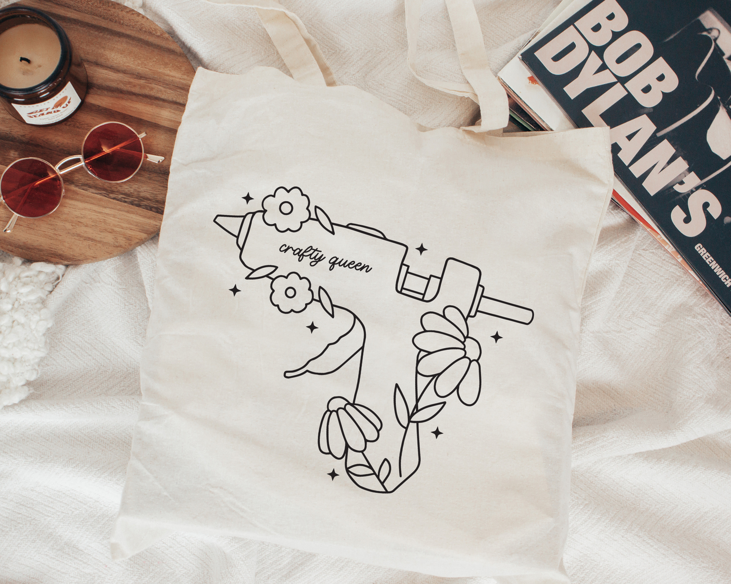 FREE Crafty Queen SVG | Glue Gun Outline SVG