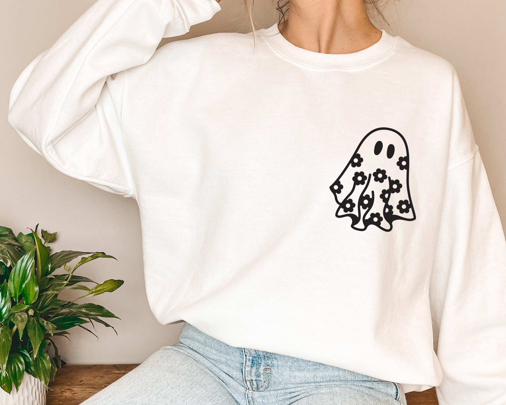 FREE Floral Ghost SVG | Retro Cute Ghost SVG