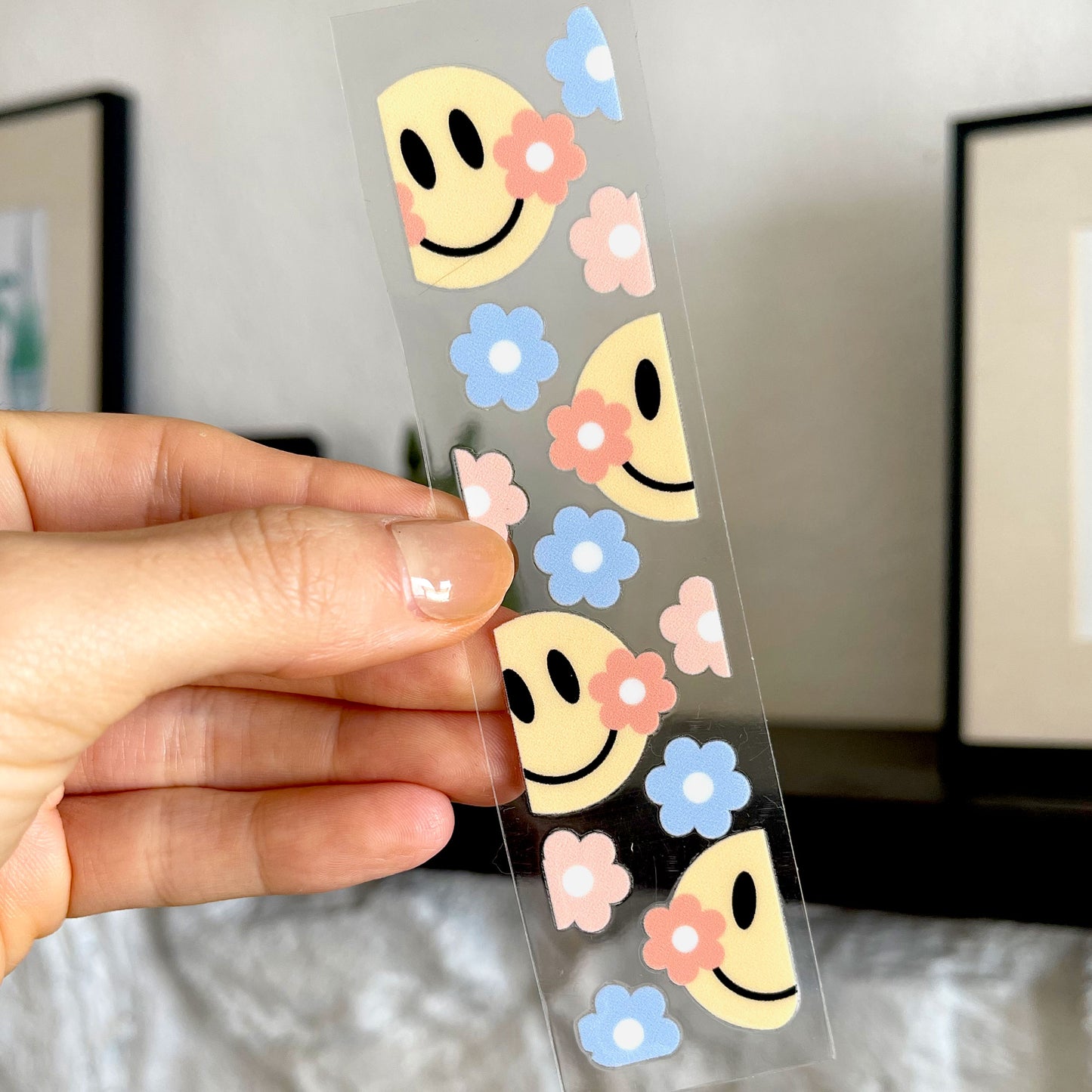 Bookmark UV DTF Decal | Smiley Flower Cheek
