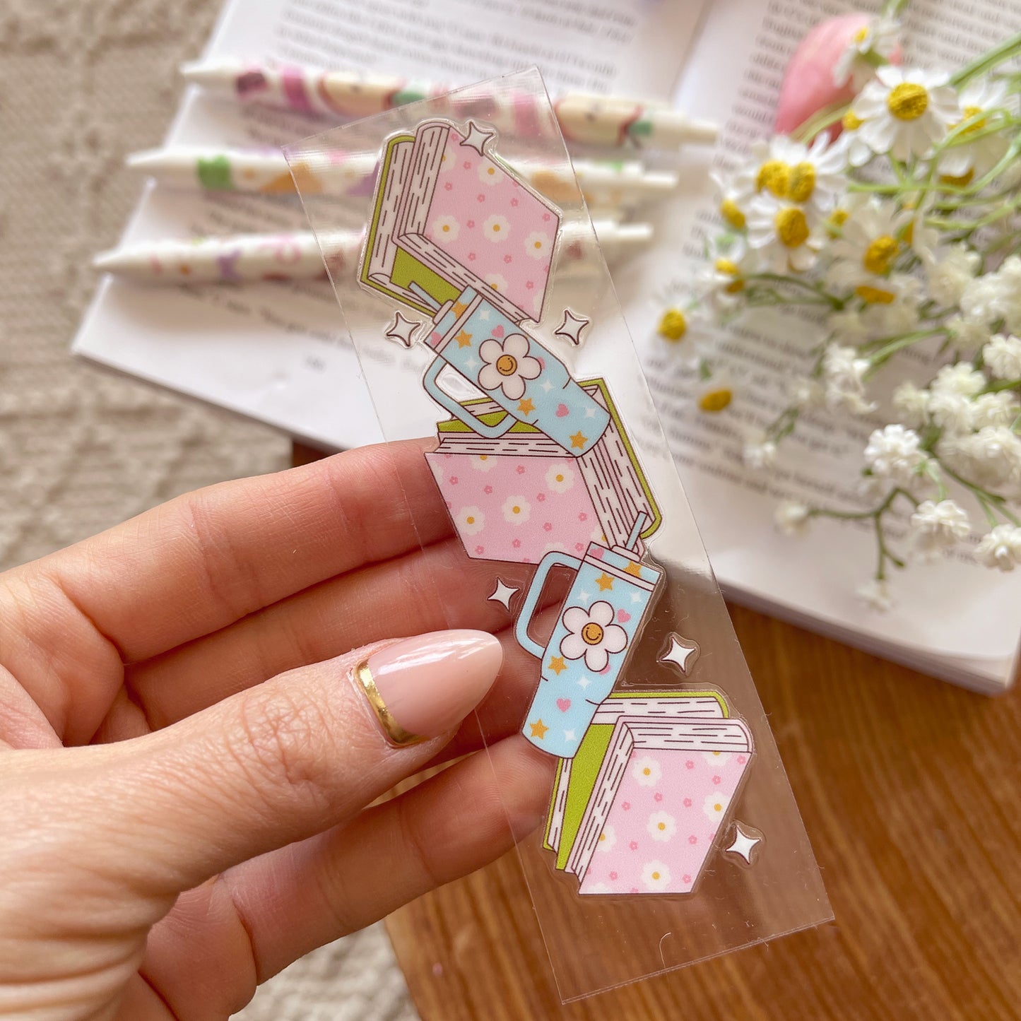 Pen UV DTF Wrap | Stanley Book Girl