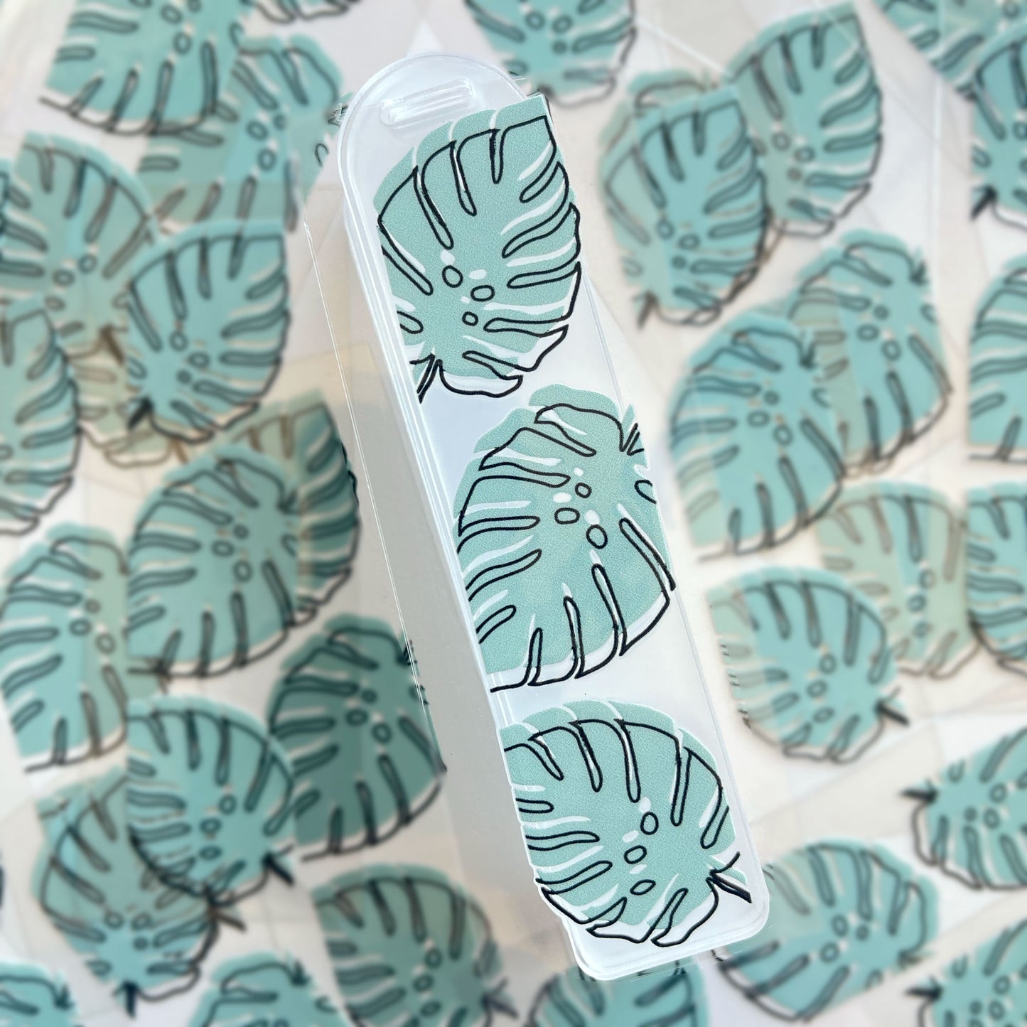 Bookmark UV DTF Decal | Classic Monstera | Easy DIY Bookmark Idea