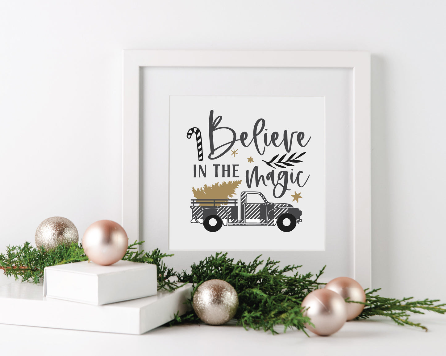 Christmas Plaid Themed SVG Bundle