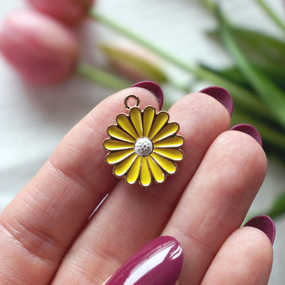 Flower Charm | 18K Gold Plated