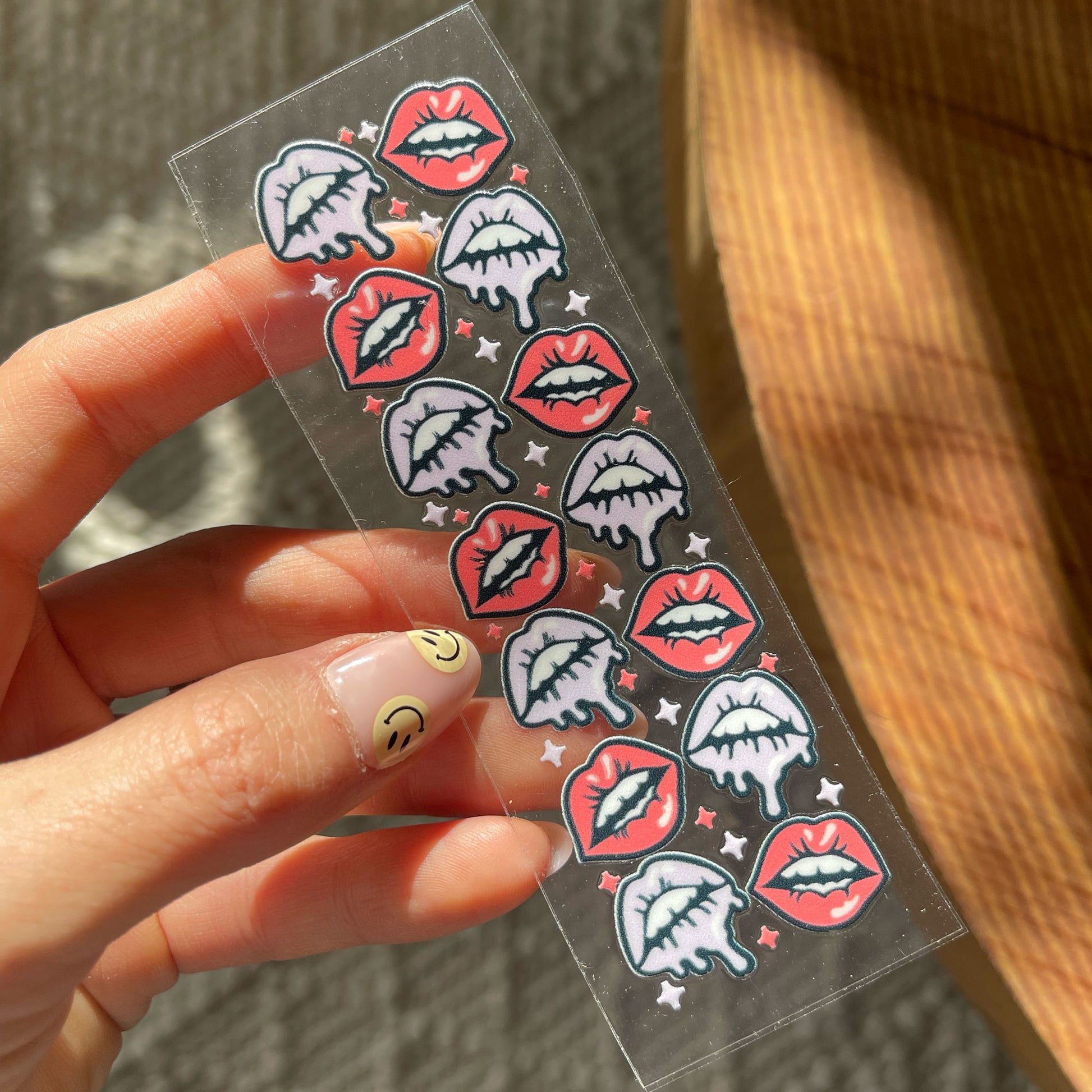 Pen UV DTF Wrap | Melting Lips