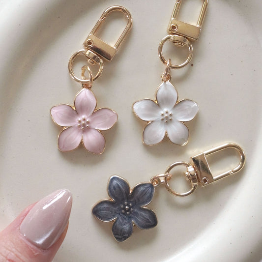 3D Enamel Flower Charm Keychain