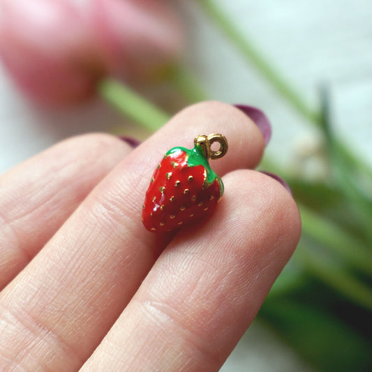 Strawberry Charm | 18K Gold Plated